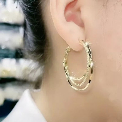 🎁Stunning Multi-Layer Hoop Earrings: Elevate Your Look with Chic Elegance!✨